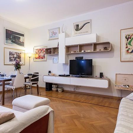 Rental In Rome Otranto Relax Bagian luar foto