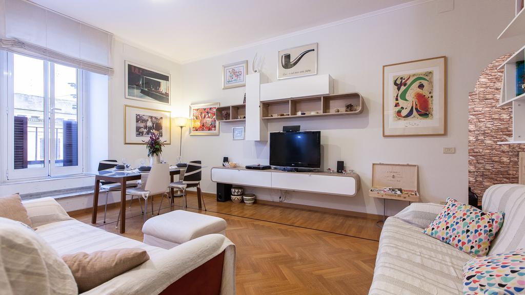 Rental In Rome Otranto Relax Bagian luar foto