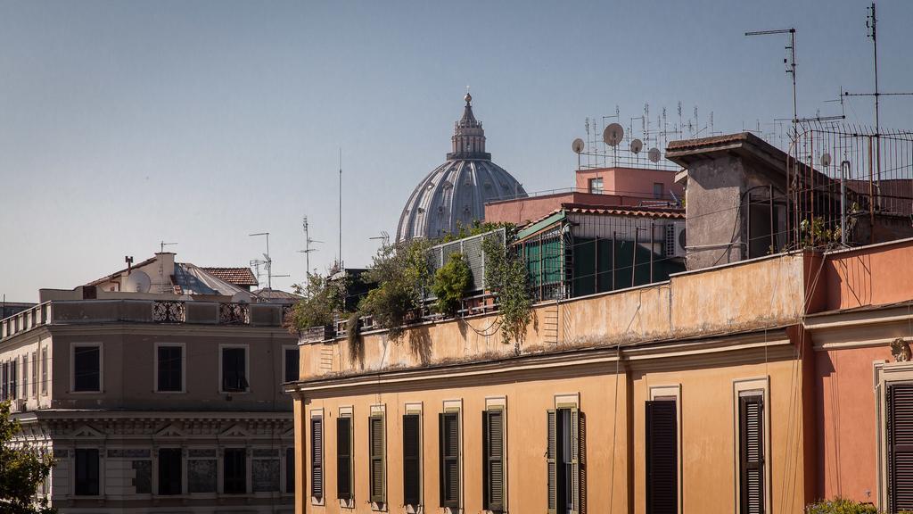 Rental In Rome Otranto Relax Bagian luar foto