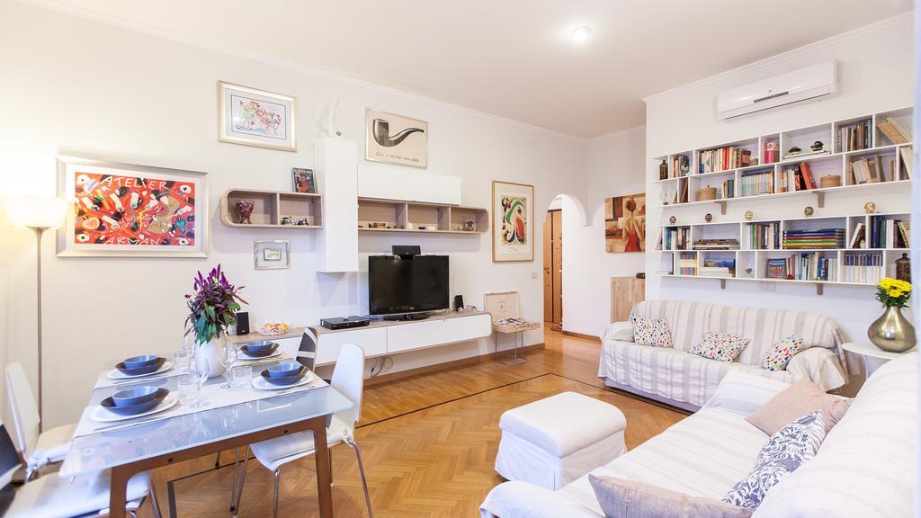 Rental In Rome Otranto Relax Bagian luar foto